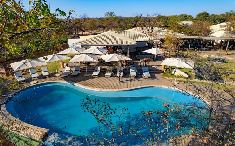 Insika-Pool2